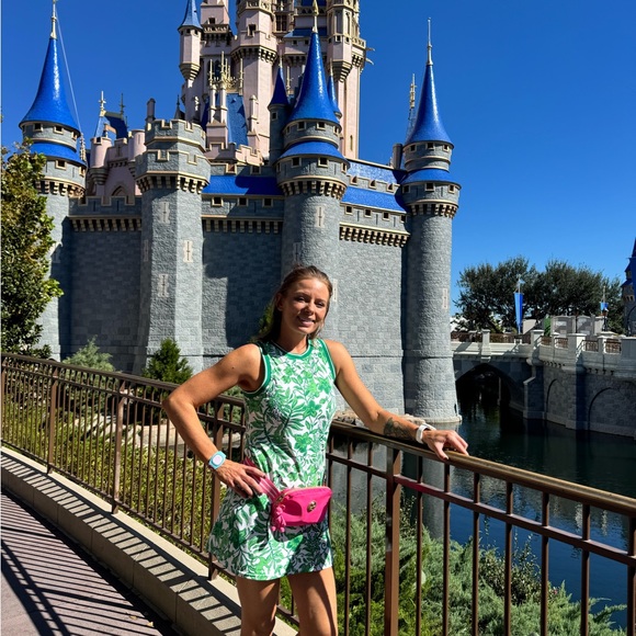 Meet your Posher, Caryn - Picture 3 of 4